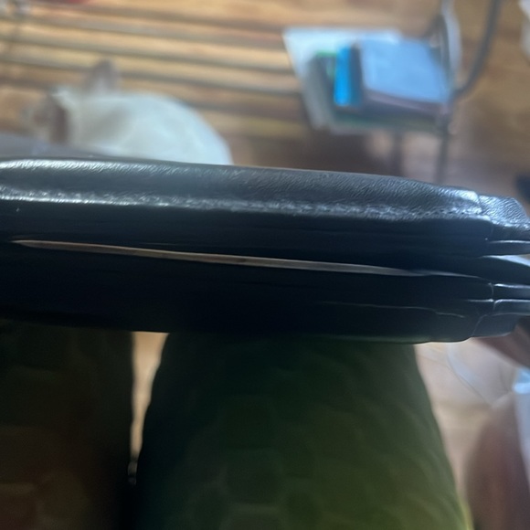 Coach leather briefcase excellent used condition. - Picture 6 of 6